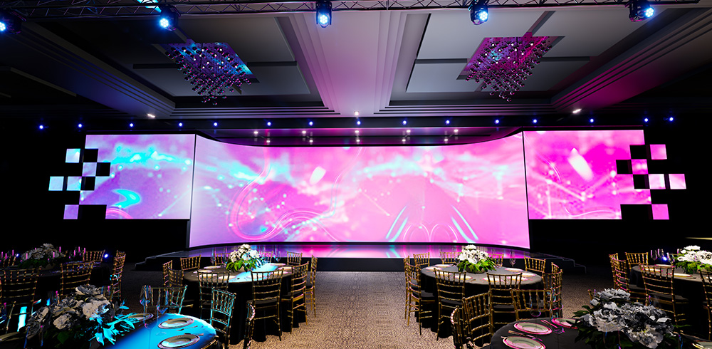 Content and playback system syncing to LED wall