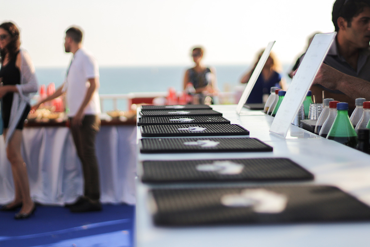 Reliable internet connection for outdoor venue